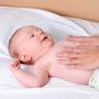 Trattamento delle coliche nei neonati a casa con rimedi popolari