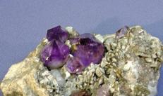 Amethyst mineral - application and its properties