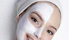 Hoe zich te ontdoen van een vette huid op het gezicht: manieren om zich te ontdoen van een vette huid op het gezicht